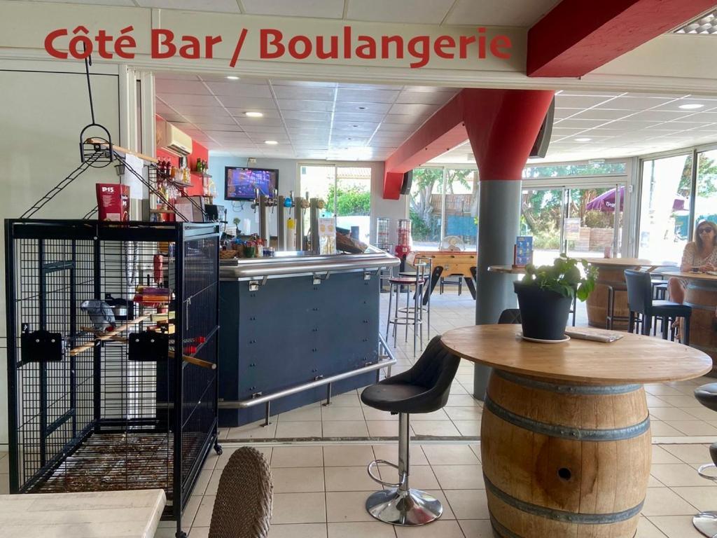 Hotel Restaurant La Ceinture Vauvert Kültér fotó